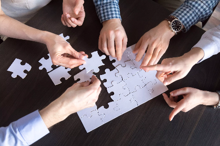 Beschriftungs- und Montageteam Beschriftungs- und Montageteam